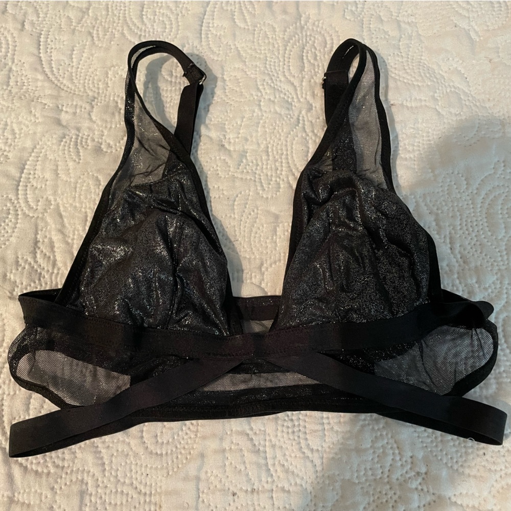 VS